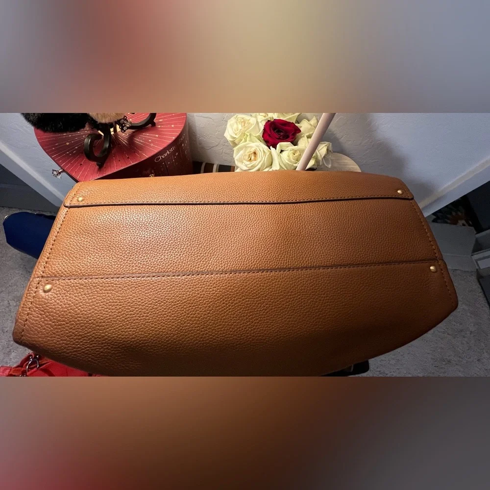 Tory Burch Brown Pebble Leather Tote Bag